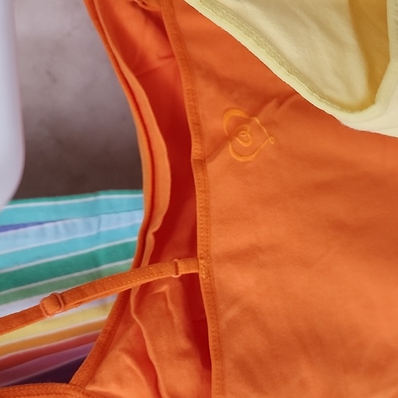 ๐งก๐ VICTORIA'S SECRET Flannel Orange/Yellow STRIPED Pajama Set ๐๐งก - Picture 15 of 16